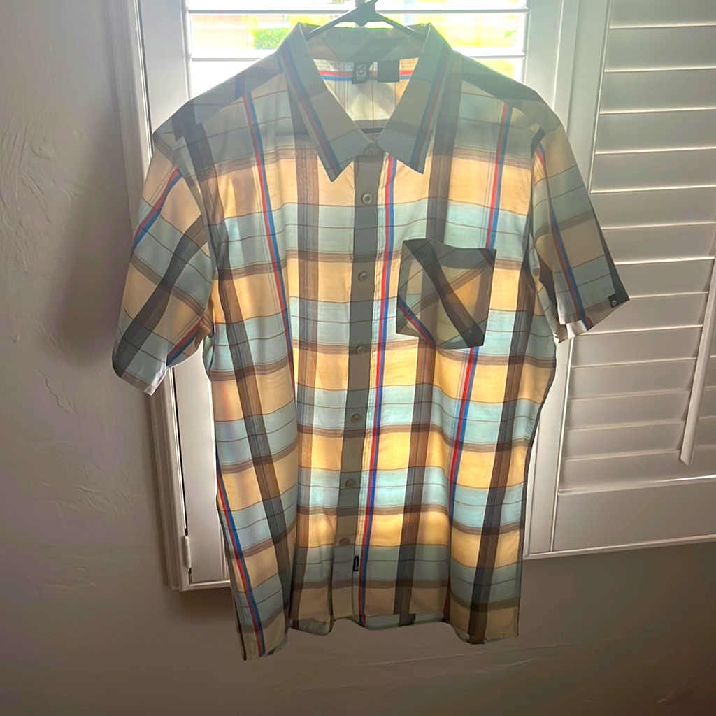 Rusty Surf Button Up